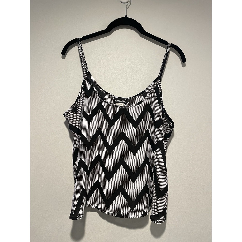 Wet Seal Women's Sleeveless Tank Top Size XL Black White Chevron Flowy